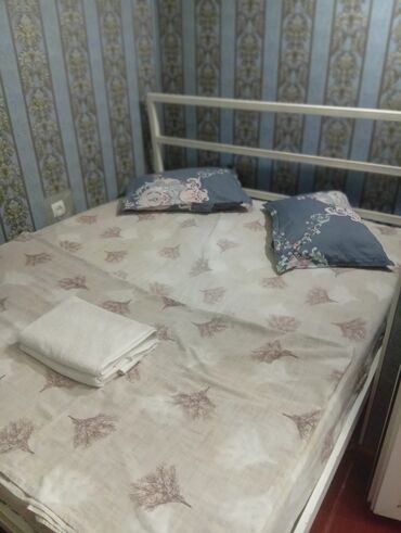 дом в пишпек: 1 комната, Душевая кабина, Постельное белье, Кондиционер