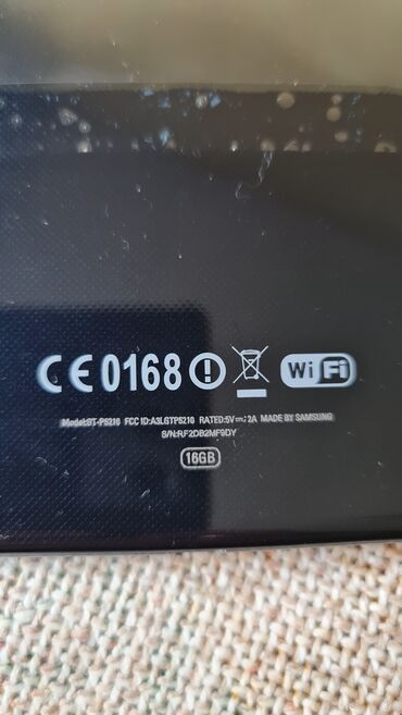 Tableti: Samsung Galaxy Tab 3 10.1 (GT-P5210) + originalna preklopna futrola - — 3