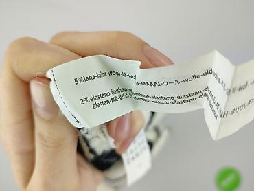 Swetry: Bershka, Sweter damski, rozmiar M — 9