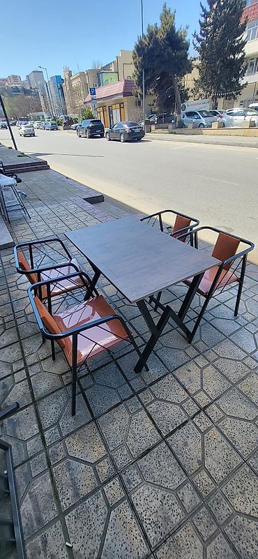 Mətbəx üçün, Yeni, Açılmayan, Dördbucaq masa, 4 stul