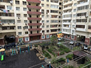 Yeni tikili: 3 otaqlı, Yeni tikili, m. Nəriman Nərimanov, 136 kv. m — 2