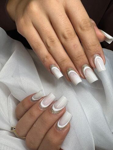 Manikür, pedikür: Manikür, Gellak, şellak, Salonda — 12