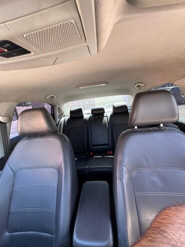 Volkswagen: Volkswagen Passat: 2 l | 2014 il Sedan — 12