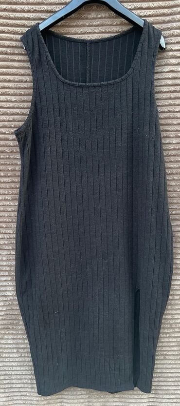 Haljine: 2XL (EU 44), bоја - Crna, Top (bez rukava)