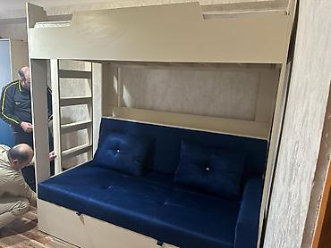 Uşaq və gənc otağı üçün dəstlər: Oğlan üçün, Yeni, Təknəfərlik çarpayı, Yazı masası, Dolab, Komod — 8