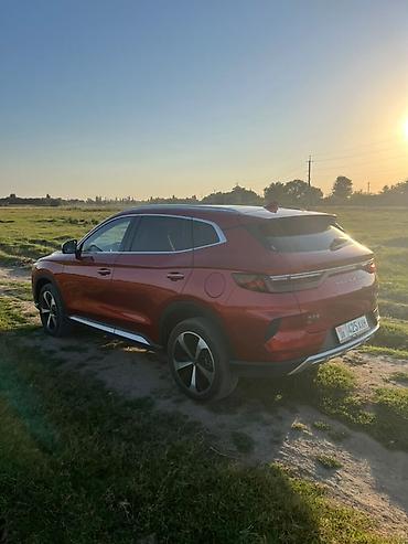 авто химии: BYD Song Plus: 2021 г., Электромобиль, Кроссовер — 3