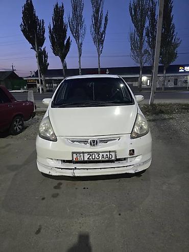 Продажа авто: Honda Fit: 2004 г., 1.5 л, Вариатор, Бензин, Хэтчбэк — 6