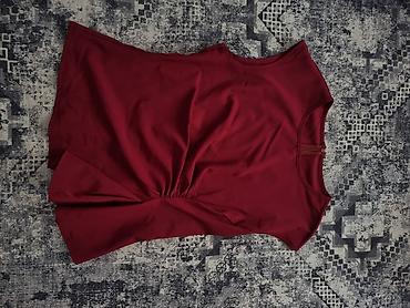 Elegantni bordo peplum top bez rukava - Boja: duboka bordo - Kroj