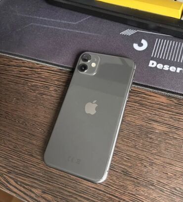 Apple iPhone: IPhone 11, Б/у, 64 ГБ, Зарядное устройство, Защитное стекло, Кабель, 82 %