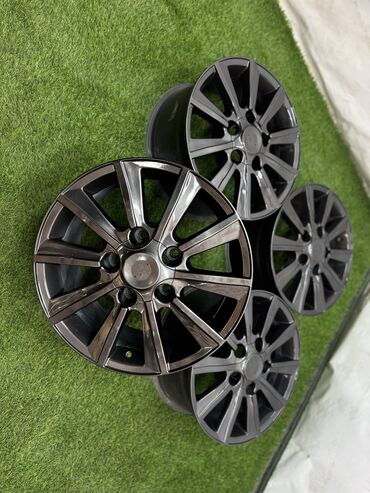 диски на лексус 570 в бишкеке: Куйма Дисктер R 18 Toyota, Комплект, тешиктери - 5, Колдонулган