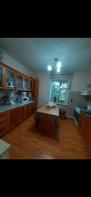 Продажа коттеджей и домов: Срочно продаю дом 10 соток,частично с мебелью и бытовой — 4