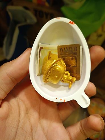kinder marvel: Kinder Joy Funko One Piece seriyasından kolleksiya oyuncağı — 1