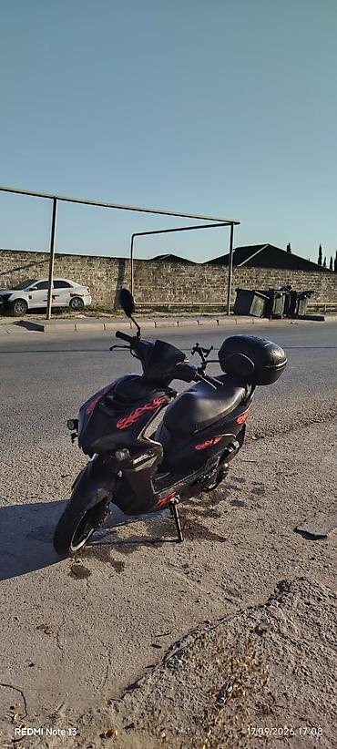 kasklar motor: Skuter – şəhər daxili yolçuluq üçün praktik və qənaətcil model — 2