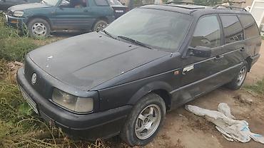 агенство ош: Volkswagen Passat: 1990 г., 1.8 л, Кол менен иштөөчү, Бензин, Универсал — 3
