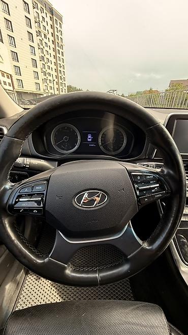 byd han ev: Hyundai Grandeur: 2018 г., 2.4 л, Автомат, Бензин, Седан — 8