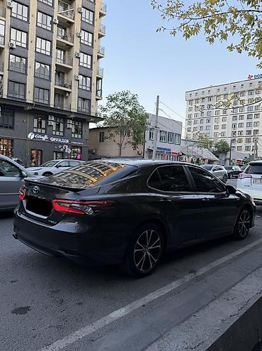 camry 55 exclusive: Toyota Camry: 2018 г., 2.5 л, Автомат, Гибрид, Седан — 3