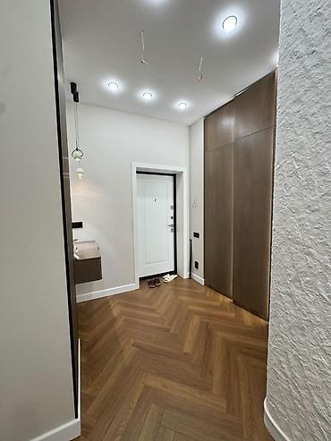 2 8: 3 комнаты, 75 м², Асанбай мкр Элитка, 1 этаж, Евроремонт — 9