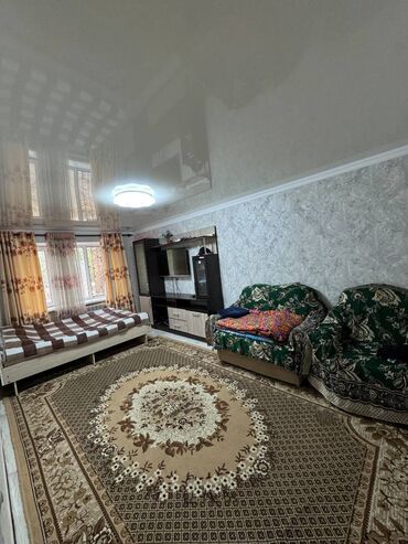 чон арык дом: 1 бөлмө, 30 кв. м, Хрущевка, 1 кабат, Косметикалык ремонт