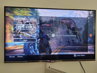 PS4 (Sony Playstation 4): Sony Playstation 4 PRO  od 1Tb, puna instaliranih igrica. Bela sa — 18