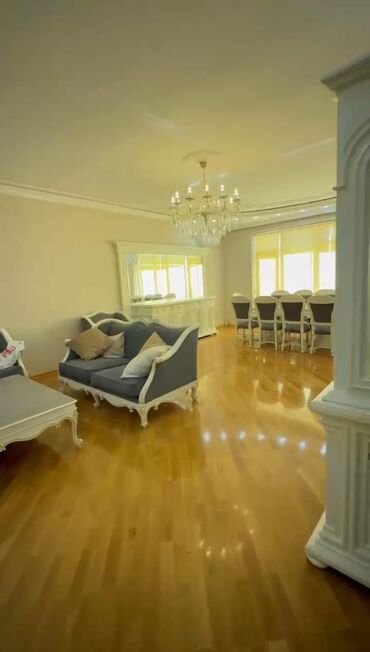аренда квартир в белом городе баку: Şəhər mənzili – klassik üslubda geniş və işıqlı - Plan: geniş zal