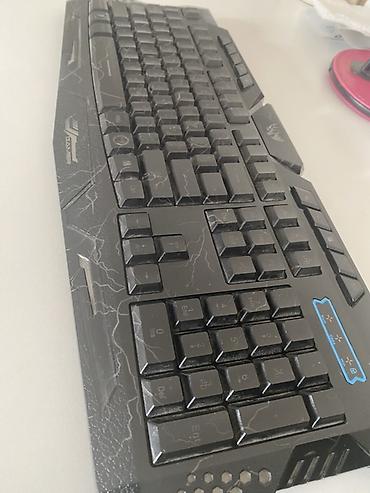 gamer komputer: Oyun klaviaturası – tam ölçülü, kabelli (USB) model Xüsusiyyətlər: - — 1