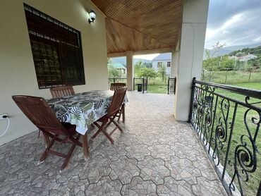 Günlük kirayə evlər: 250 kv. m, 5 otaqlı, Qaz, İşıq, Su — 16