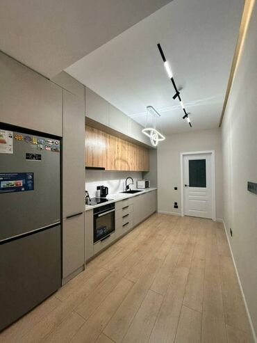 элитка дом: 2 бөлмө, 75 кв. м, Элитка, 11 кабат, Дизайнердик ремонт