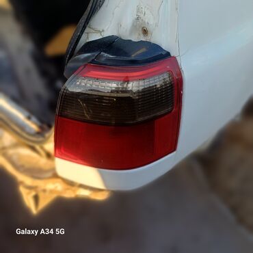 Стоп-сигналы: Комплект стоп-сигналов Subaru 2000 г., Б/у, Оригинал, Япония — 2