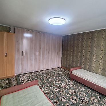 Продажа коттеджей и домов: 🔥 ҮЙ + ДАЯР БИЗНЕС САТЫЛАТ! 📍 Нарын, центр (Торобаев 14) 🏠 4 бөлмө — 3