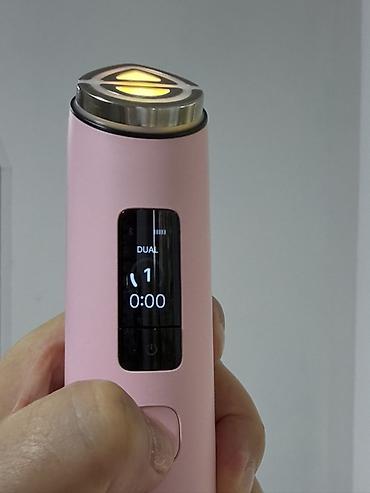 задний фон: Аппарат для ухода за лицом Medicube AGE-R Booster Pro X2 - — 5