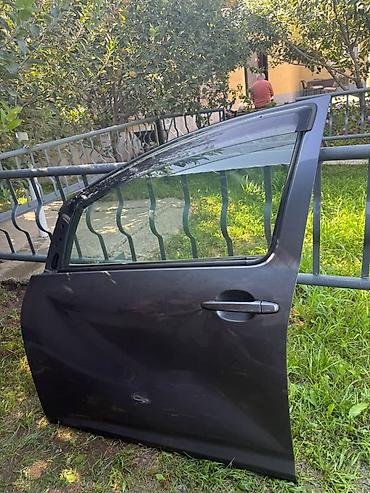 corolla 2004: Дверь Передняя левая Toyota, Б/у, Оригинал — 2