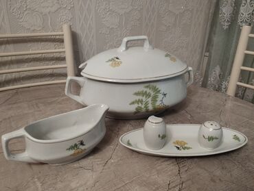 умный насос: Супница соусница, рыбница, солонки. цена 950с