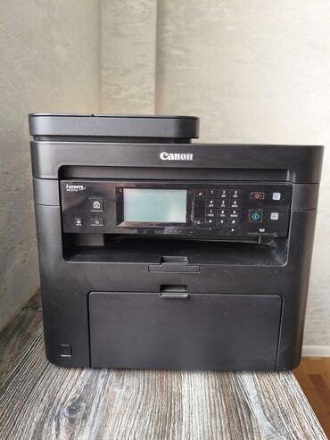 Modemlər və şəbəkə avadanlıqları: Canon brendinin qara rəngli, MF237W modelli printeri. Az müddət ev