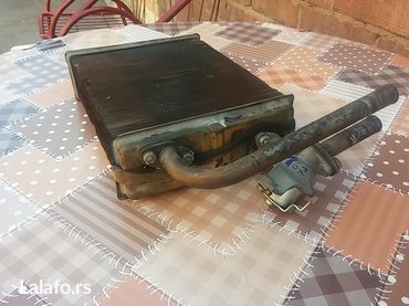 Auto delovi: Mali hladnjak grejanja Lada Niva,2107 Rivu, Ladu 2104 Karavan,2105 — 10