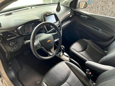 Chevrolet: Chevrolet Spark: 2017 г., 1 л, Автомат, Бензин, Хэтчбэк — 3