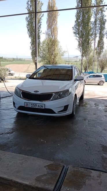 Kia: Kia Rio: 2013 г., 1.4 л, Автомат, Бензин, Седан