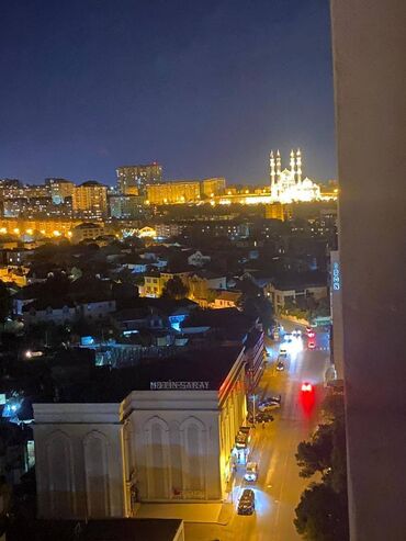 Yeni tikili: 4 otaqlı, Yeni tikili, 180 kv. m — 17