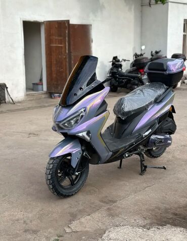 Скутеры: Скутер Yamaha, 150 куб. см, Бензин, Новый, В рассрочку