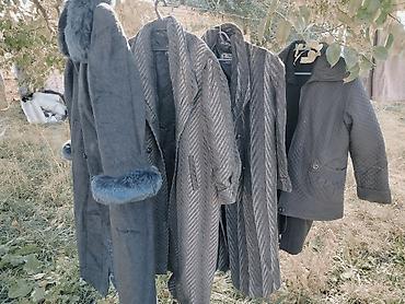 пиджак ош: Отдам даром. Женские верхние вещи — набор - Длинные тёплые пальто — 1