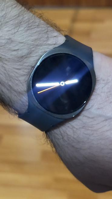 galaxy watch: Galaxy watch 8 (2026) Ağıllı saat – dairəvi ekranlı, qara silikon — 1