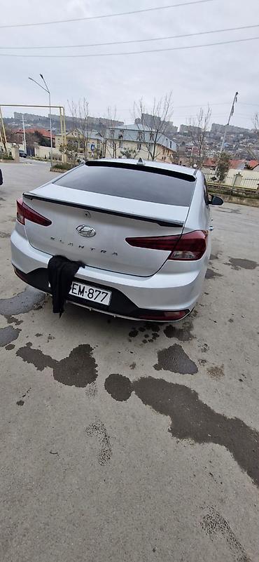 elantra difuzer: Hyundai Elantra sedan – gümüşü rəng, modern dizaynlı ön barmaqlıq və — 10