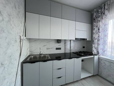 пишпек квартиры: 3 комнаты, 58 м², 105 серия, 5 этаж, Евроремонт