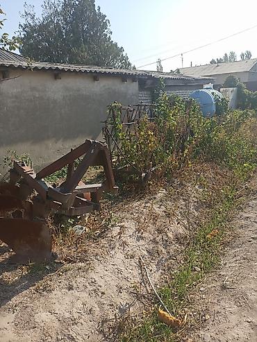 прицеп на сельхозтехнику: Трактор с прицепом и комплект навесного оборудования для сельхозработ — 4