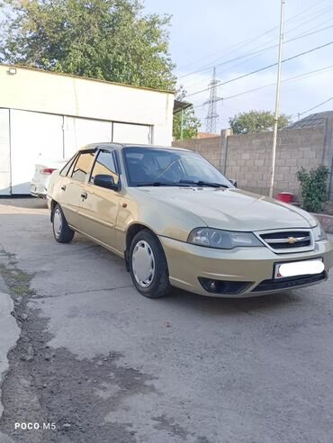 срочно продаю машины: Daewoo Nexia: 2008 г., 1.6 л, Механика, Бензин, Седан