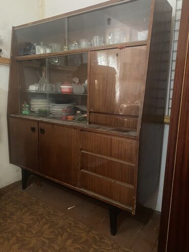 Распашной, 3 двери Прямой шкаф, Сервант