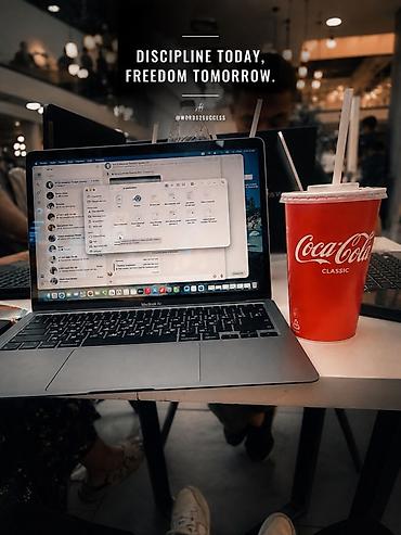 microsoft surface pro 7 купить: Apple MacBook Air 13" - Процессор Apple M1 — высокая — 4