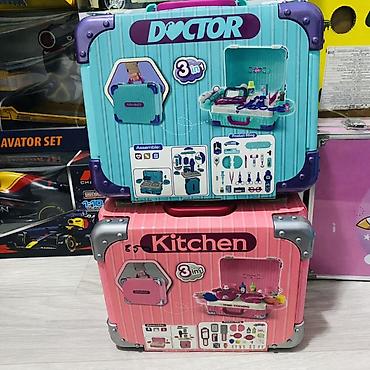 Другие игровые комплексы: Набор игрушек и электроники: 1) Радиоуправляемая модель легкового — 12