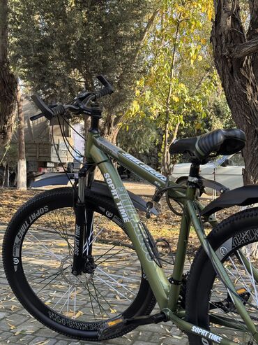 Şəhər velosipedləri: Yeni Şəhər velosipedi Stels, 29", sürətlərin sayı: 21, Ünvandan götürmə — 7