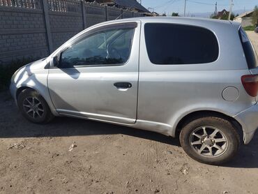 тойота виш дверь: Toyota Vitz: 1999 г., 1 л, Автомат, Бензин, Купе