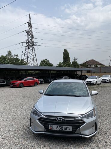 runx alex: Hyundai Elantra: 2018 г., 2 л, Автомат, Бензин, Седан